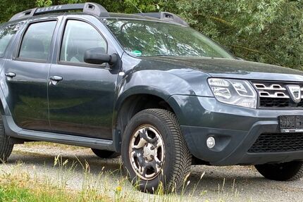 Dacia Duster 91.000 km 3.690 &euro; Bremen 28197