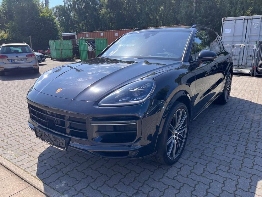 Porsche Cayenne 57.000 km 87.900 € Bremen 28207