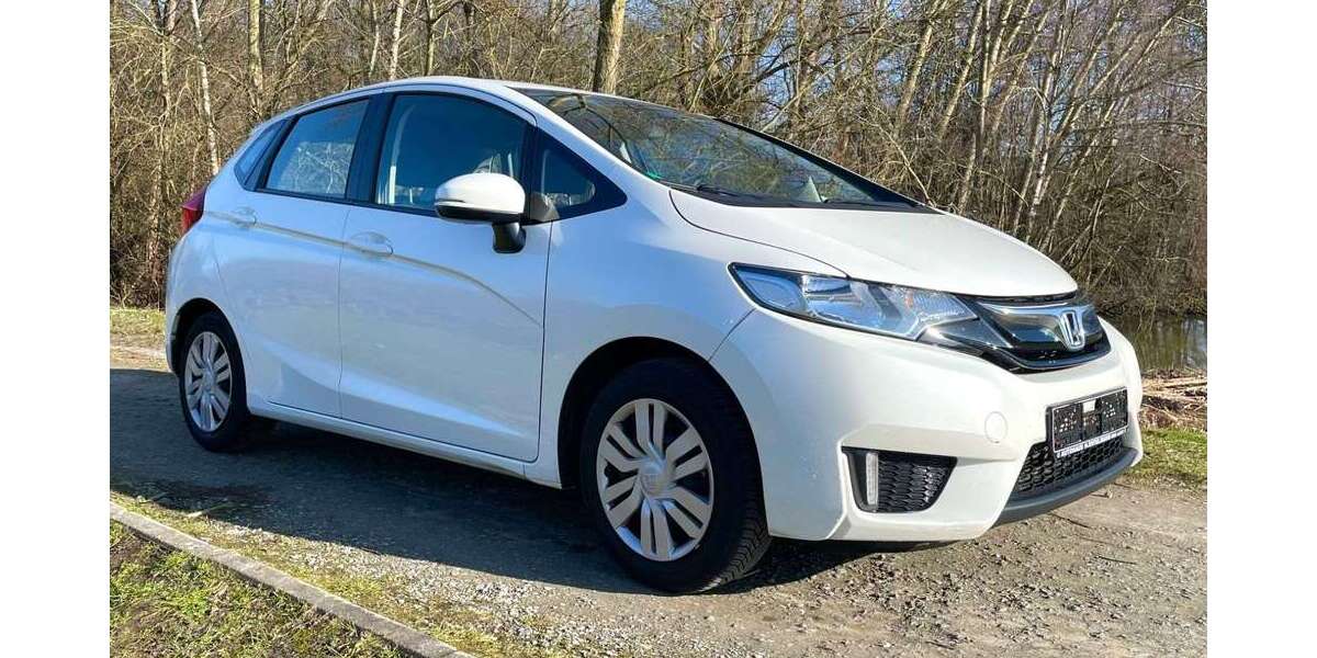 Honda Jazz 121.000 km 8.990 &euro; Bremen 28197