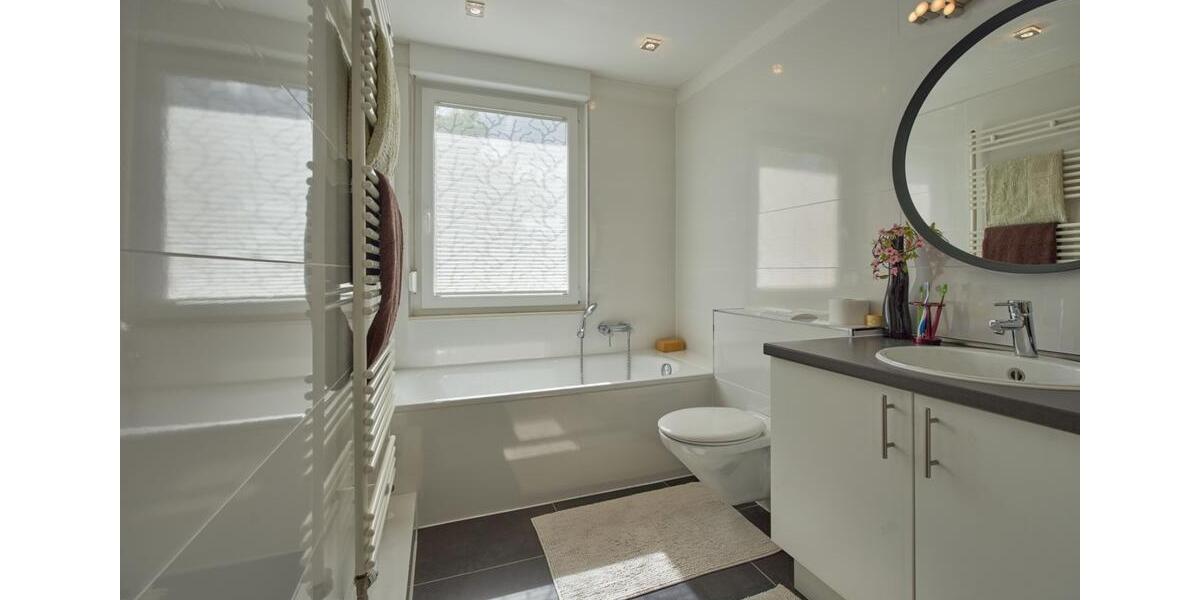 Reihenhaus Bremen Obervieland - 4 Zimmer, 123 m&sup2;, 429.000&euro; | Angebot:26897783
