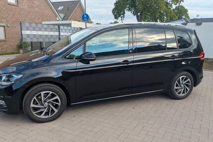 VW Touran 106.000 km 18.000 &euro; Bremen 28309