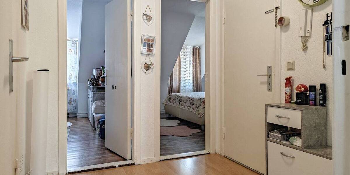 Mehrfamilienhaus, Wohnhaus Bremen Lesum - 9 Zimmer, 154 m&sup2;, 295.000&euro; | Angebot:26081145