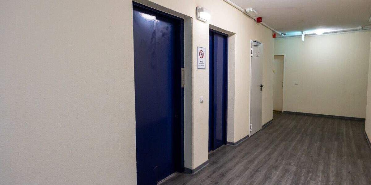 Etagenwohnung Delmenhorst Deichhorst - 2 Zimmer, 74 m&sup2;, 84.000&euro; | Angebot:25228449