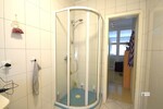 Großes modernisiertes EFH + EBK + Wintergarten + 2 Bäder mit 2 Stellplätzen vor dem Haus