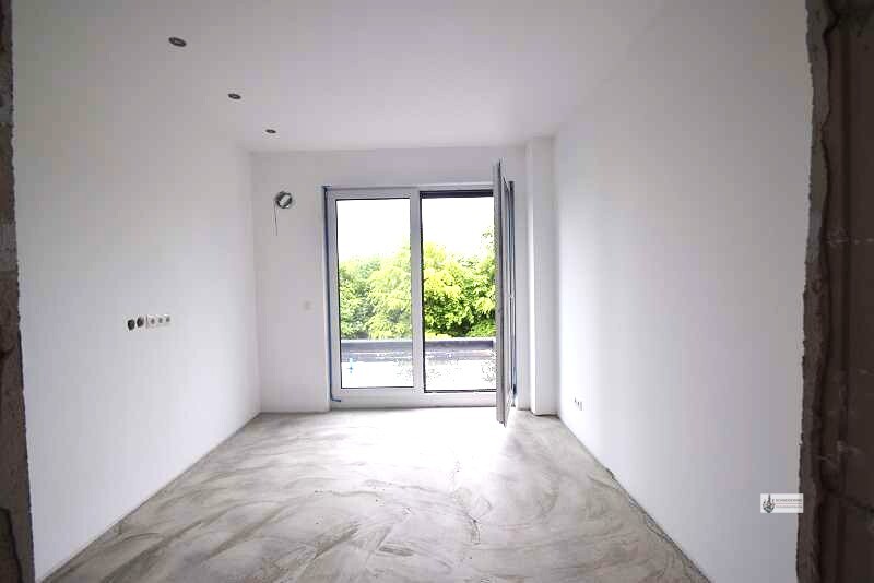 Hoch moderne Penthouse-Wohnung Neubau zum 1.7.2026 Rollläden + Stellplatz + Dachterrasse ohne Küche - Einfamilienhaus Weyhe Leeste | Angebot:26774140