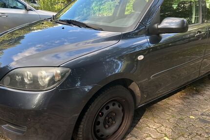 Mazda 2 98.000 km 1.099 &euro; Bremen 28259