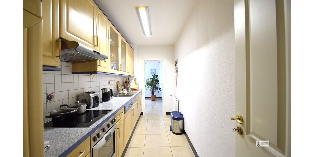 Großes modernisiertes EFH + EBK + Wintergarten + 3 Bäder mit 2 Stellplätzen vor dem Haus - Doppelhaushälfte Syke / Siedlung Gessel Gessel | Angebot:24213112