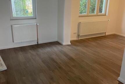 3 Zimmer Wohnung mit EBK zimmer