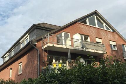 3 Zimmer Dachgeschosswohnung in Stuhr nähe Rathaus 3 zimmer