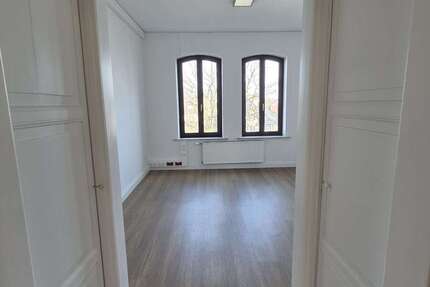 Wohnung Bremen Östliche Vorstadt - 4 Zimmer, 146 m&sup2;, 2.340&euro; | Angebot:25876988