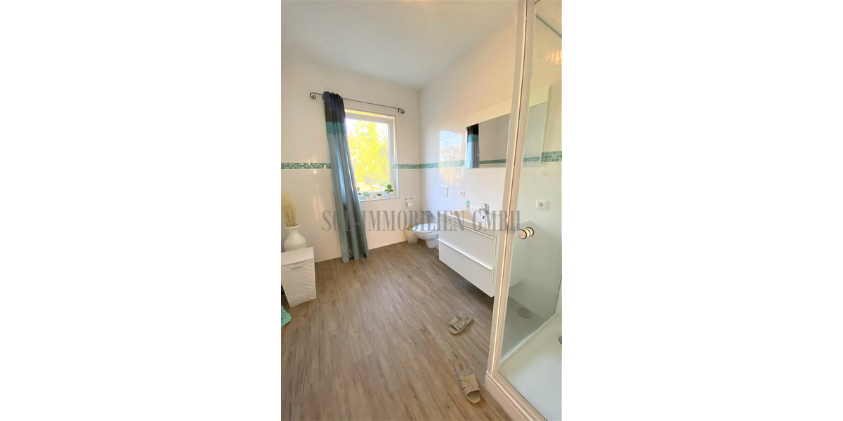 Anlage: Bremen-Osterfeuerberg: Modernisiertes Rotklinkerhaus mit Garten (137 m² Wohn-Nutzfläche) - Einfamilienhaus Bremen-Osterfeuerberg Osterfeuerberg | Angebot:26634868