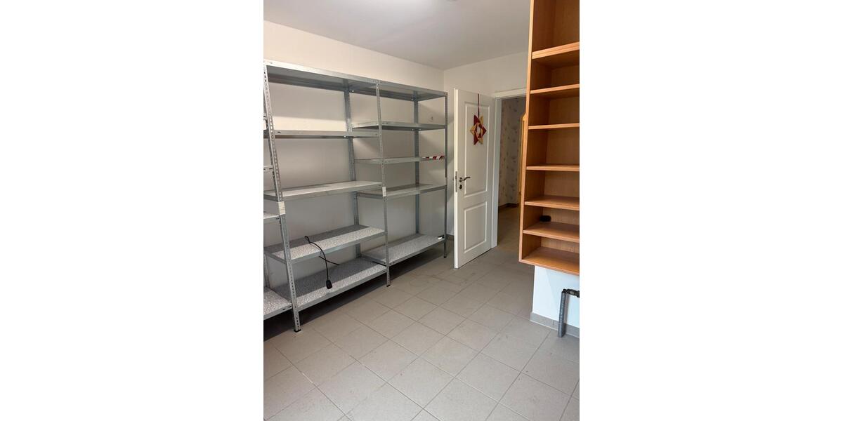 Bungalow Hambergen - 3 Zimmer, 125 m&sup2;, 1.300&euro; | Angebot:25452573