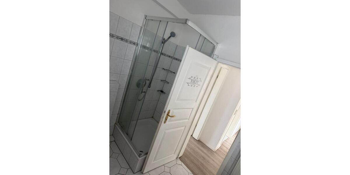 Dachgeschoßwohnung Bremen Walle - 2 Zimmer, 60 m&sup2;, 800&euro; | Angebot:26361922