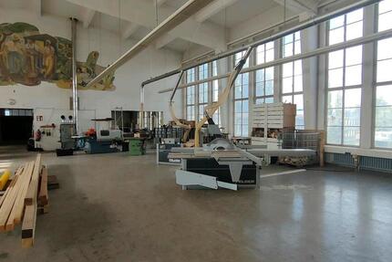 Holzwerkstatt Tischlerei zimmer