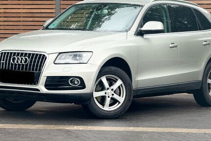 Audi Q5 256.000 km 11.500 &euro; Bremen 28755