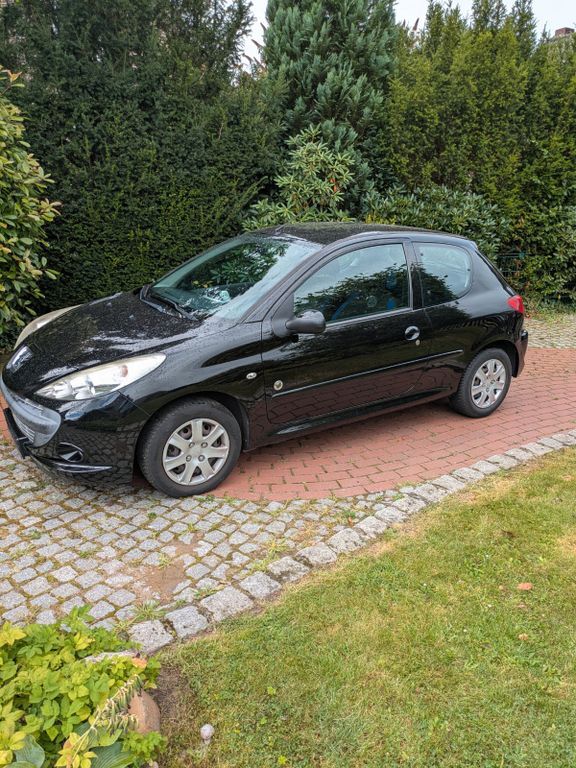 Peugeot 206 105.000 km 1.950 € Bremen 28779