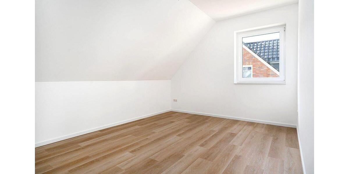 Etagenwohnung Martfeld - 5 Zimmer, 111 m&sup2;, 1.370&euro; | Angebot:26490750