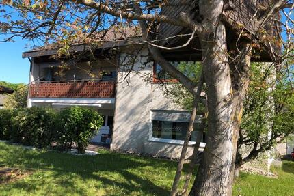 Gepflegte 4,5 Zimmer Wohnung im 2-Familienhaus in Dewangen