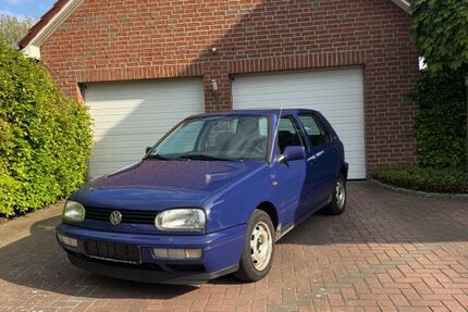 VW Golf 135.666 km 1.200 &euro; Hude 27798