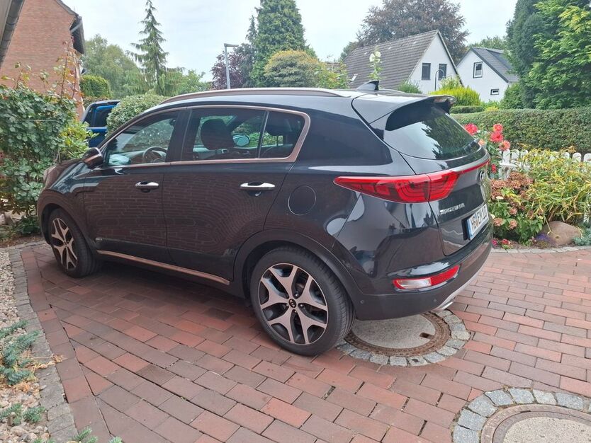 Kia Sportage 180.000 km 15.200 € Bremen 28717