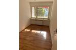 Geräumige, helle 3 Zimmer mit Balkon in ruhiger Seitenstraße in Gröpelingen