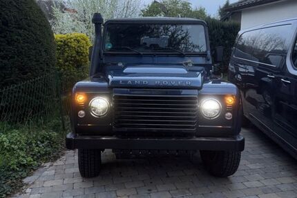 Land Rover Defender 19.500 km 33.499 &euro; Bremen 28199