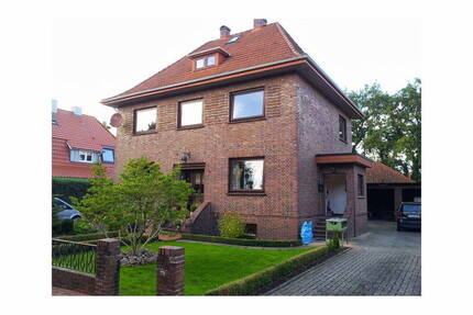 Mehrfamilien Haus in Hude 2 Wohnungen mit 75m² und 114m² - ohne Makler