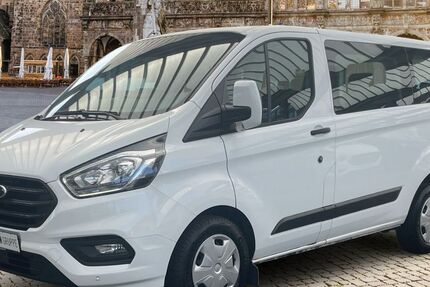 Ford Transit Custom 52.646 km 28.390 € Bremen 28207