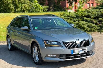 Skoda Superb 182.000 km 12.500 &euro; Blumenthal 28779