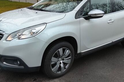 Peugeot 2008 83.800 km 7.450 &euro; Bremen 28199