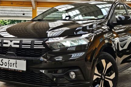 Dacia Sandero 6.000 km 16.975 € Wallhöfen bei Bremen 27729