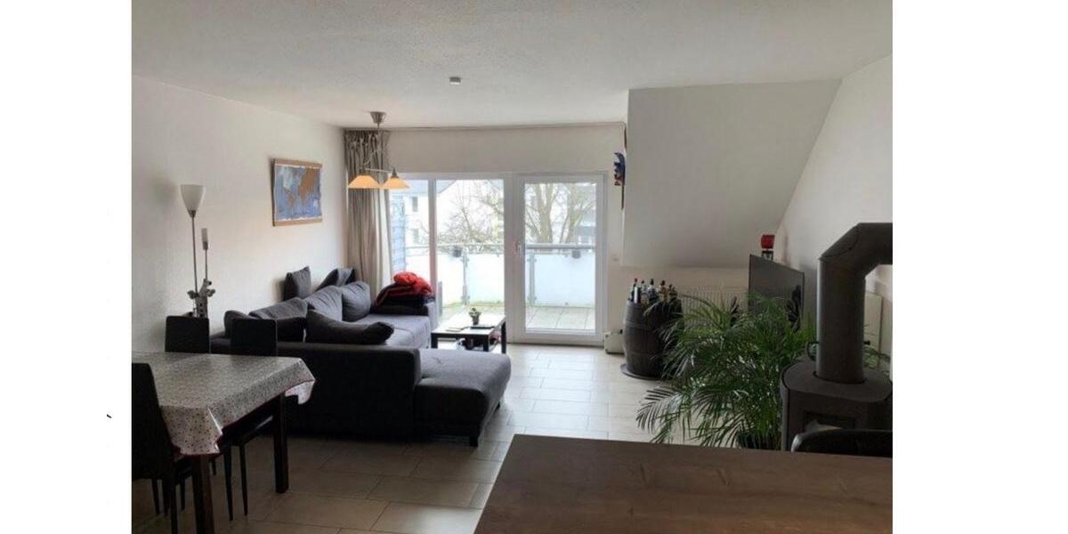 Dachgeschoßwohnung Bremen Huchting - 4 Zimmer, 92 m&sup2;, 1.400&euro; | Angebot:26663722