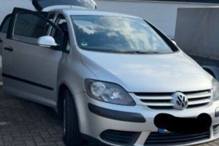 VW Golf 211.000 km 2.650 &euro; Oyten 28876