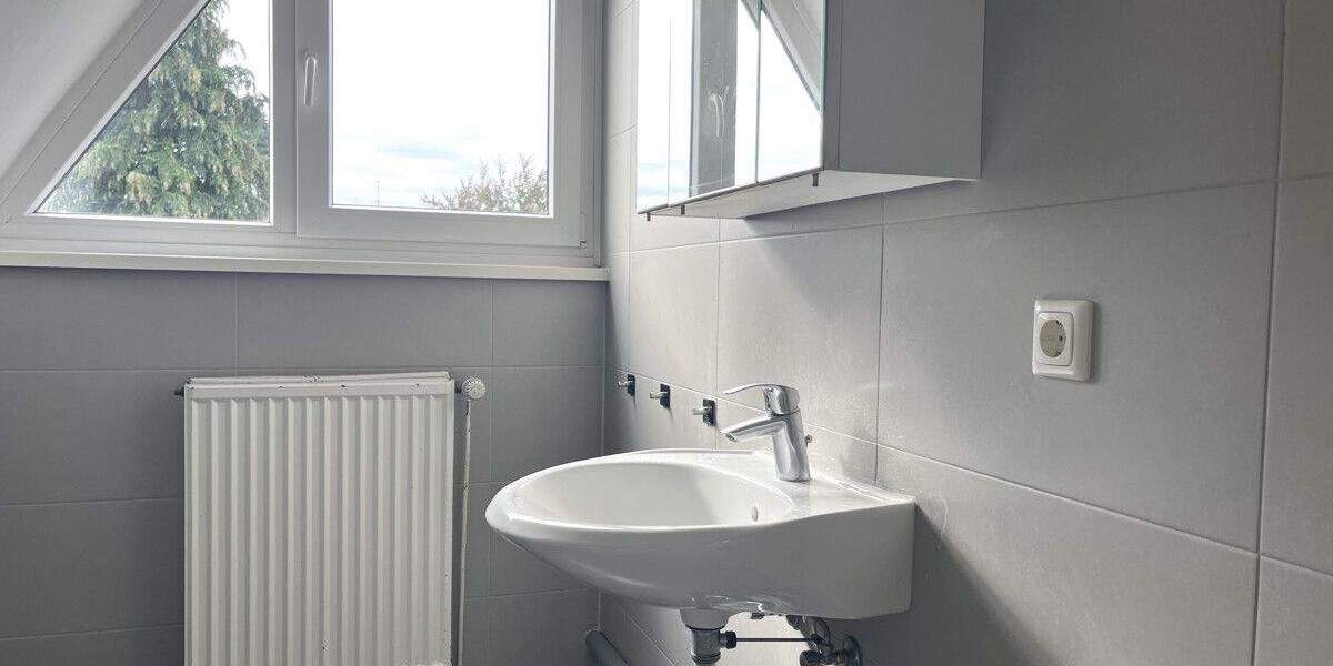 Reihenendhaus Bremen / Blumenthal Blumenthal - 7 Zimmer, 157 m&sup2;, 215.000&euro; | Angebot:25746240