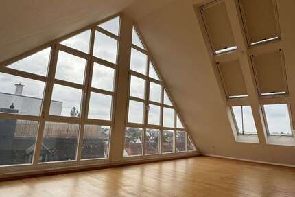 Wohnung Bremen Östliche Vorstadt - 4 Zimmer, 132 m&sup2;, 1.452&euro; | Angebot:26956266