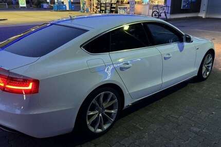 Audi A5 218.000 km 13.000 € Bremen 28203