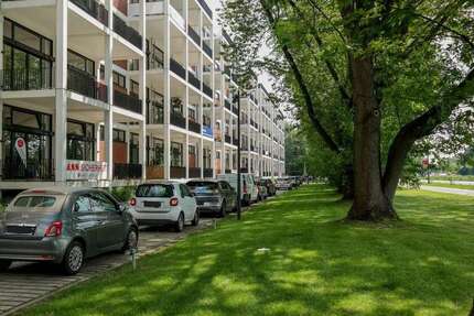 Büro in Bremen 655,86 € 77.16 m²