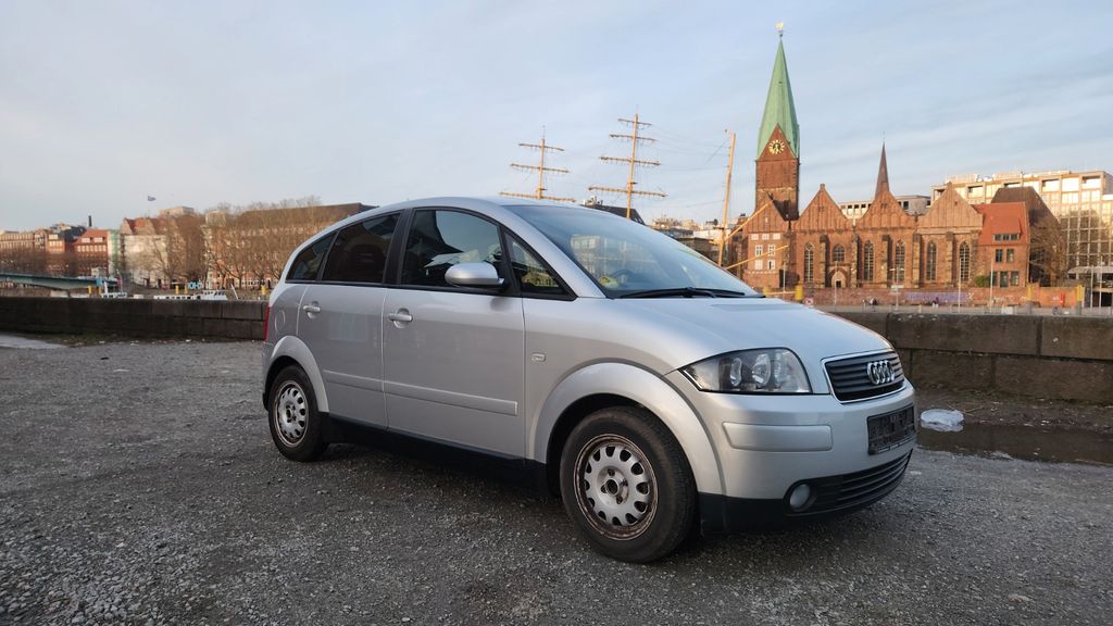 Audi A2 133.500 km 7.500 &euro; Bremen 28355