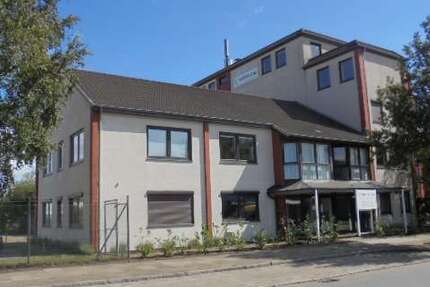 Büro in BremenHemelingen 1.800.000 € 1650 m² zimmer