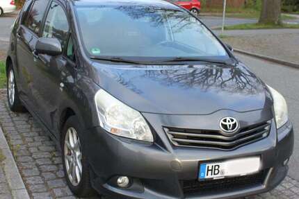 Toyota Verso 199.000 km 5.250 &euro; Bremen, Stadt 28307