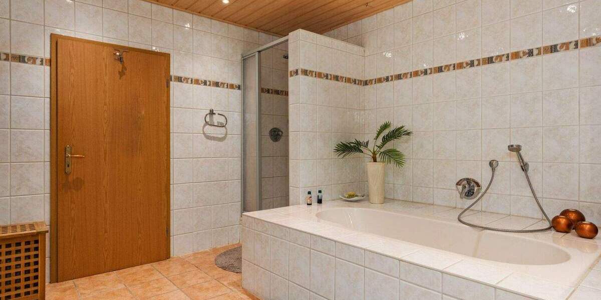 Einfamilienhaus Bassum Osterbinde - 9 Zimmer, 244 m&sup2;, 415.000&euro; | Angebot:25796677