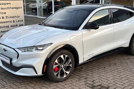 Ford Mustang Mach-E 40.000 km 34.900 &euro; Syke 28857