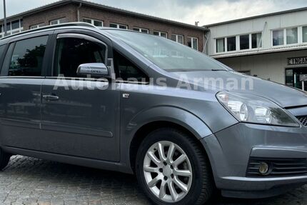 Opel Zafira 217.400 km 2.890 € Bremen 28329
