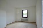 Kleines Reihenmittelhaus mit 3,5 Zimmern und Garage in Achim-Borstel