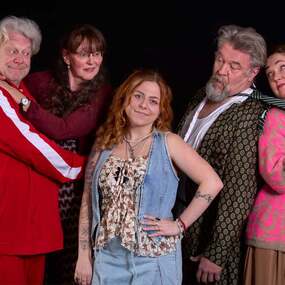 Union Theater Bremen: Love-Jogging 17.04.2026 bremer kriminal theater