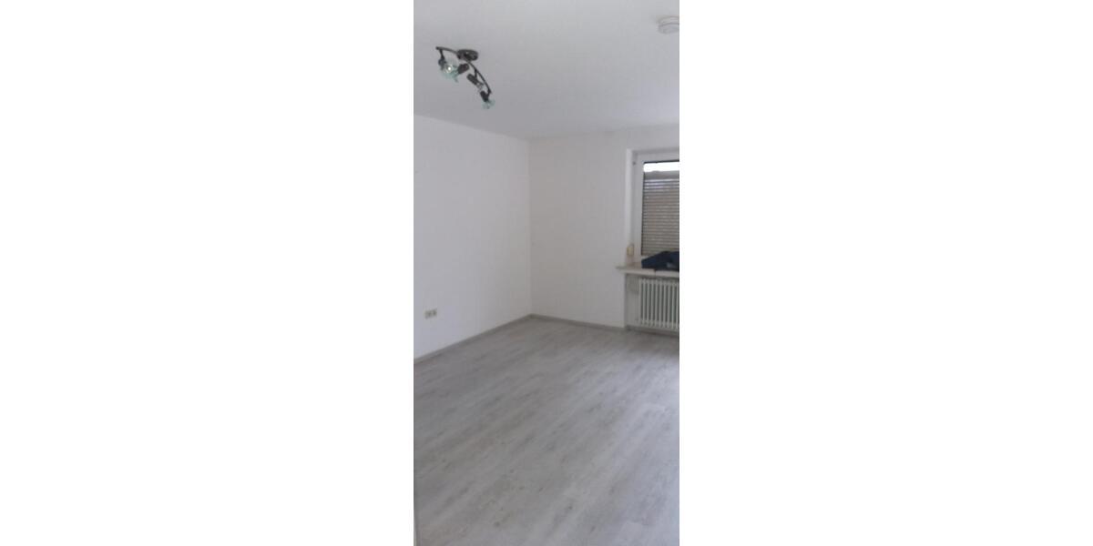 Etagenwohnung Bremen Huchting - 2.5 Zimmer, 65 m&sup2;, 125.000&euro; | Angebot:24677211