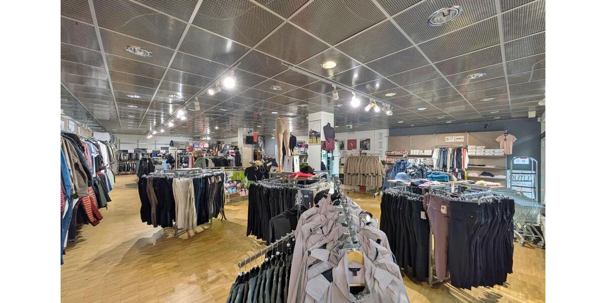 Gewerbeobjekt Bremen Oberneuland - 3.740&euro; | Angebot:23560192