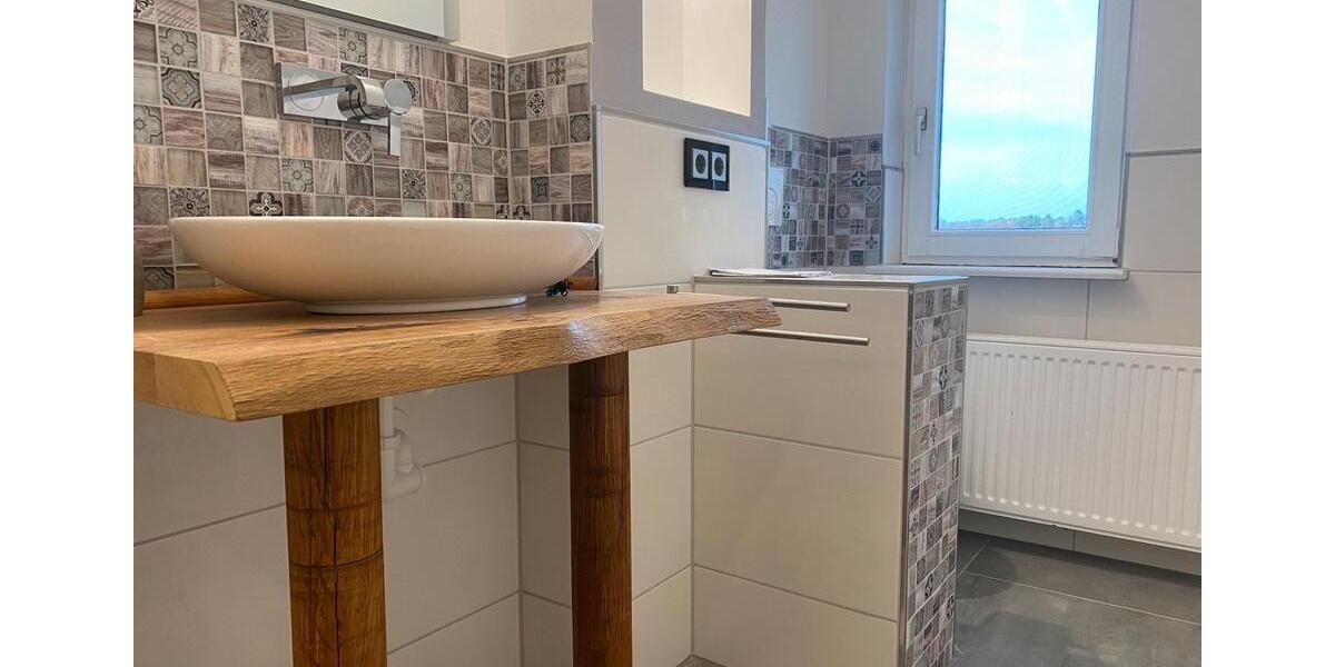 Dachgeschoßwohnung Ottersberg - 3 Zimmer, 110 m&sup2;, 600&euro; | Angebot:25057168