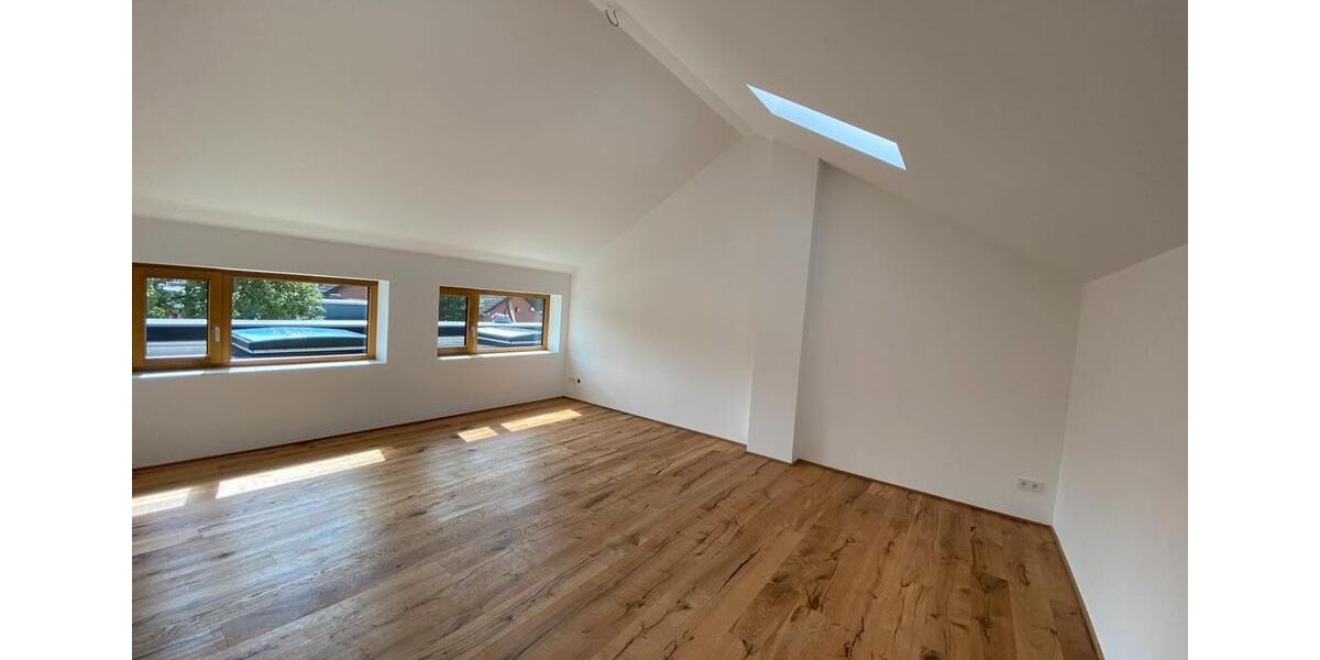 Einfamilienhaus Blender - 4 Zimmer, 200 m&sup2;, 2.590&euro; | Angebot:25646950