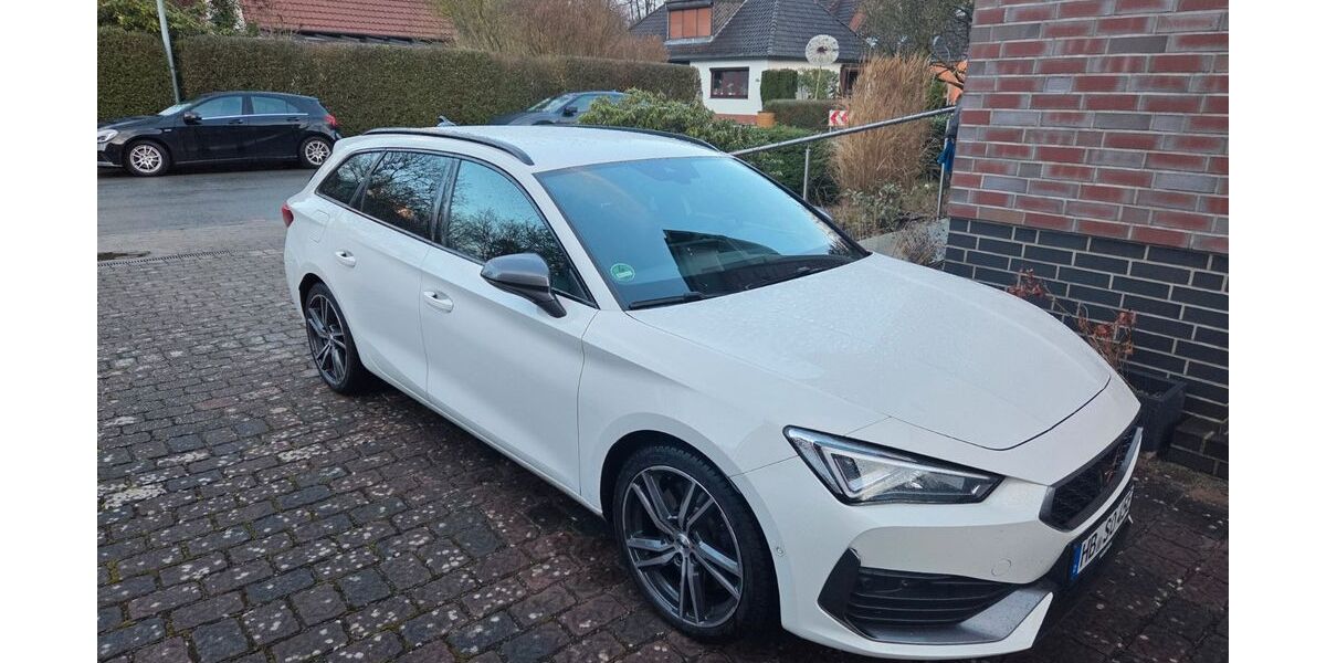 Cupra Leon 63.500 km 22.790 &euro; Bremen 28329